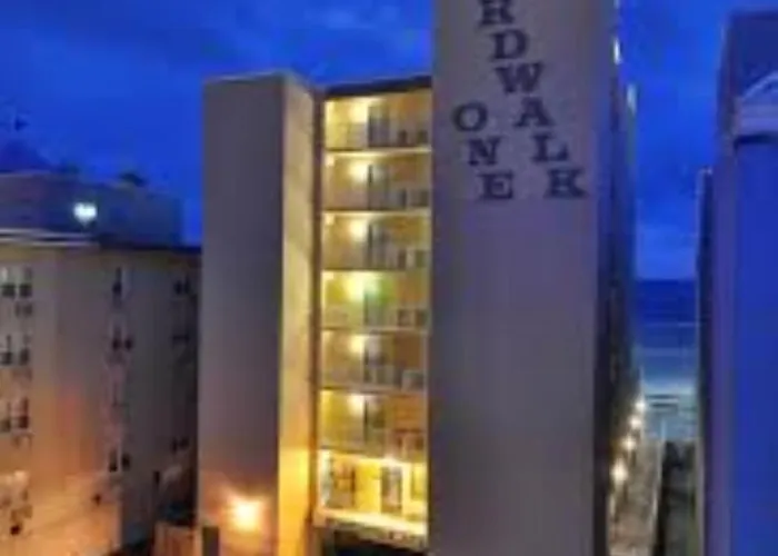 Direct Oceanfront On The Boardwalk At 1st Street, Kitchen, Pool, Gym, Parking *