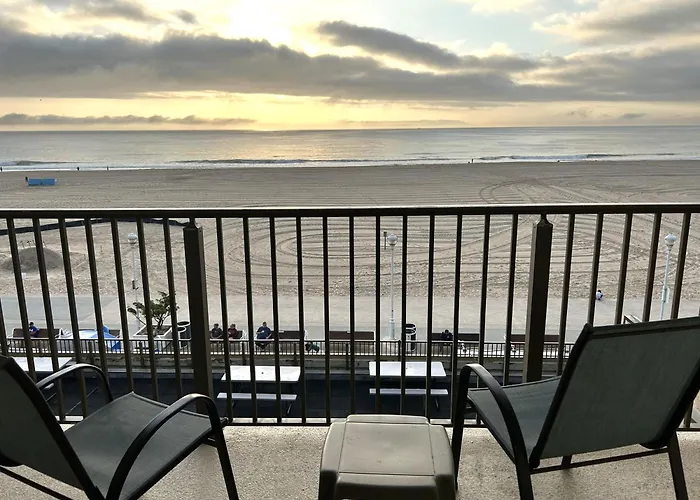Apartment Direct Oceanfront On The Boardwalk At 1st Street, Kitchen, Pool, Gym, Parking Ocean Stadt